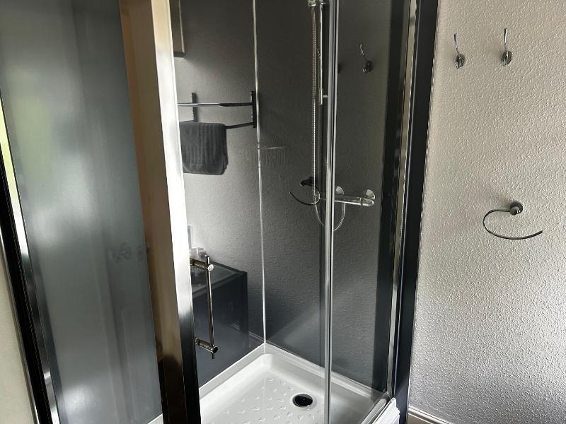 Double Room with Private Bathroom image 4
