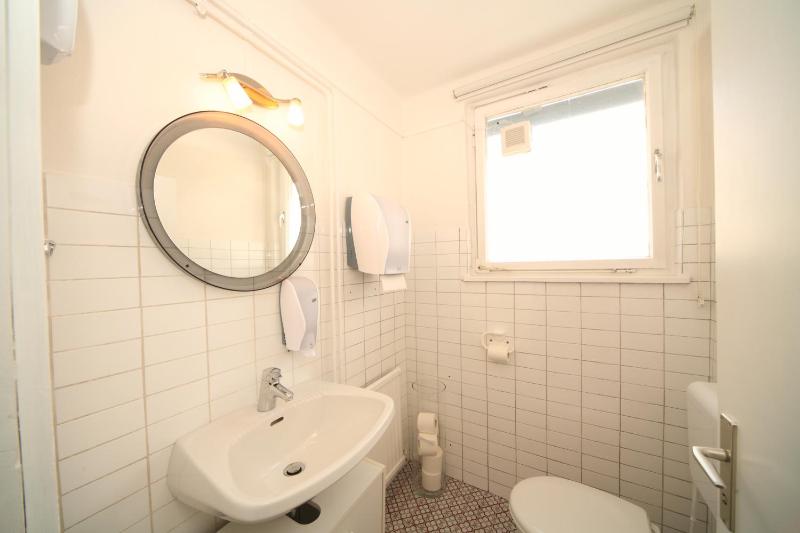Double Room with Shower image 3