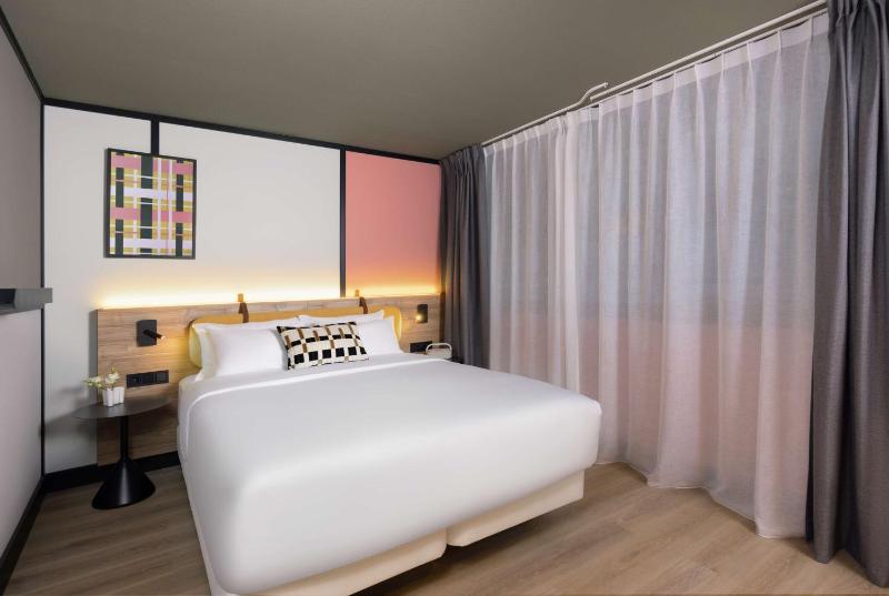 Standard Double or Twin Room image 3
