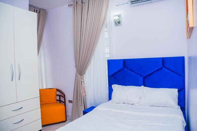 Lekki 3 Bedrooms Furnished Home Ensuite Stylish & Comfortable - image 7