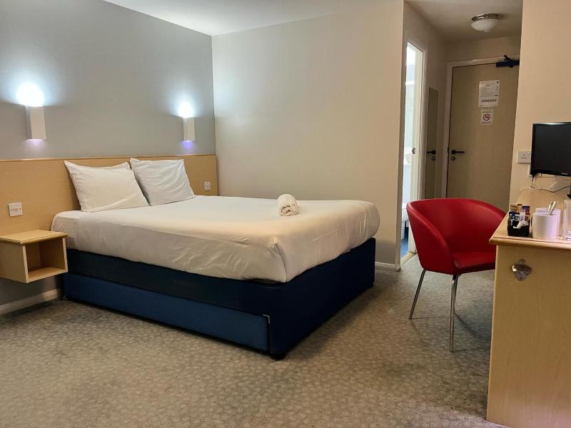 Superior Double Room image 1