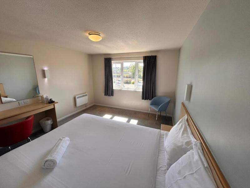 Superior Double Room image 2