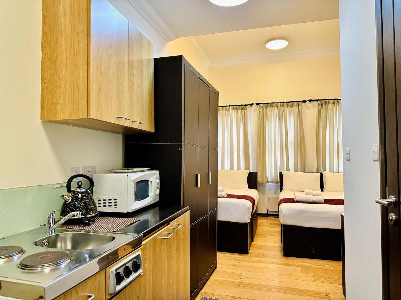 Triple Room image 4