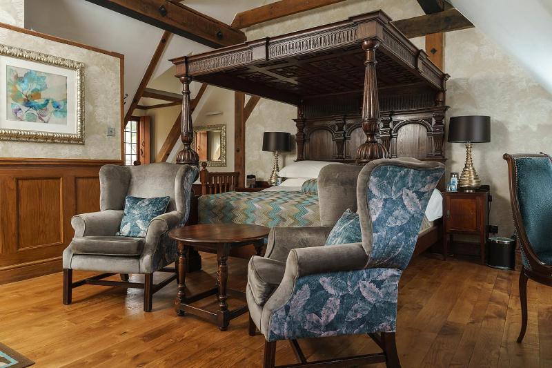Manor Cosy image 1