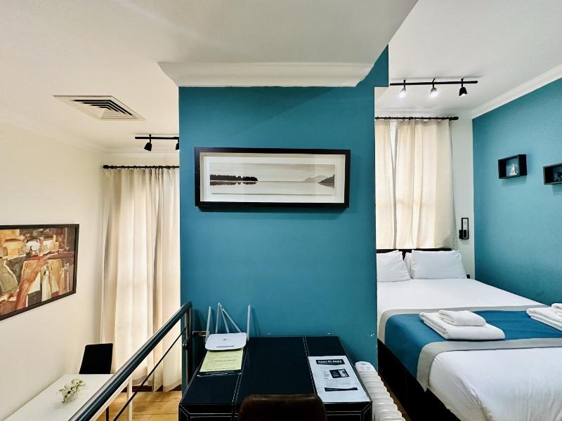 Luxury Double Room image 4