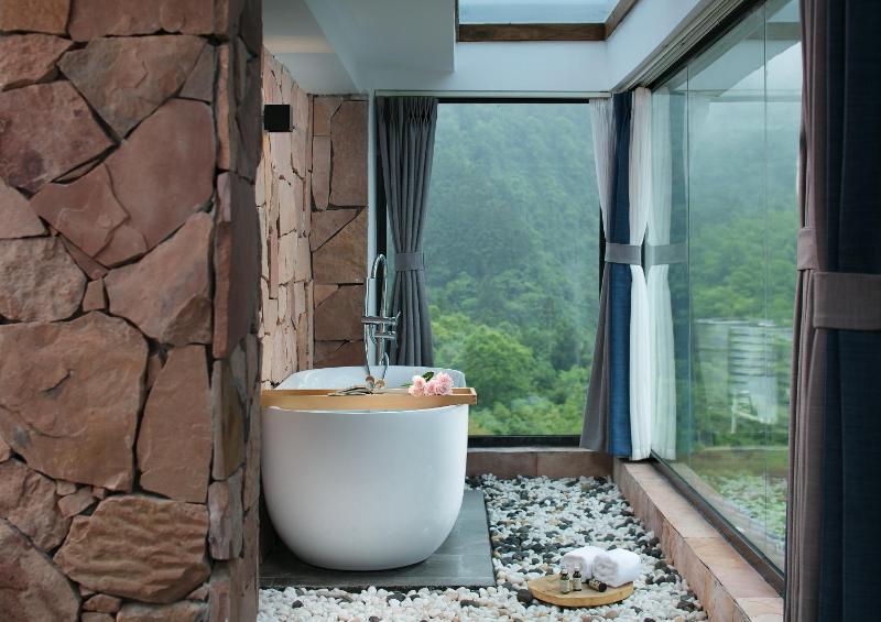 Pandora's Hilltop House Resort - image 46