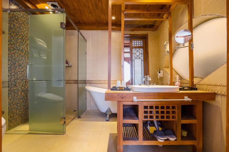 Shile Inn - image 38