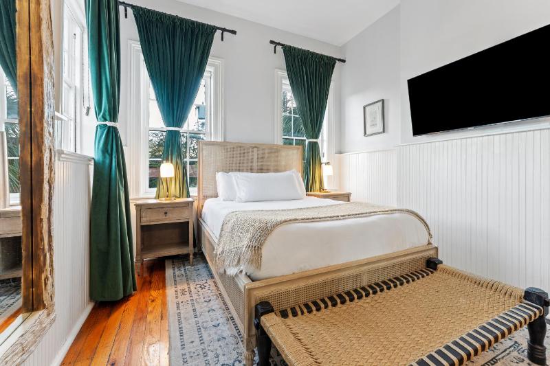 Bellwether House - image 32