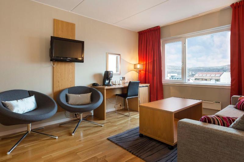 Junior Suite image 1