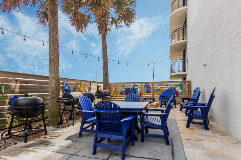 Nautilus 2609 Gulf View 2 BR 2 BA 6th FLR - image 8