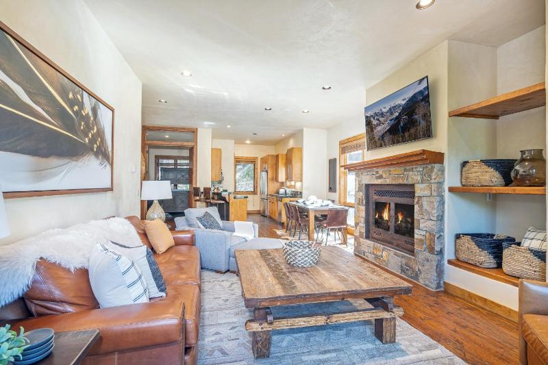 Terraces 1301 by Exceptional Stays - image 10