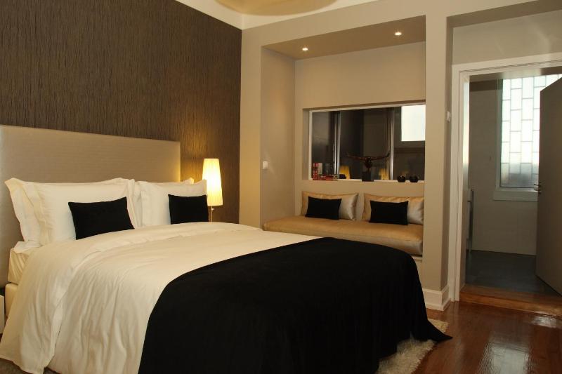 Superior Suite image 2