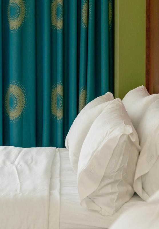 Holiday Inn & Suites Virginia Beach - North Beach By IHG - image 7