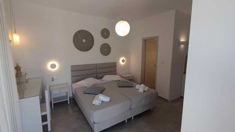 Superior Double or Twin Room with Terrace image 1