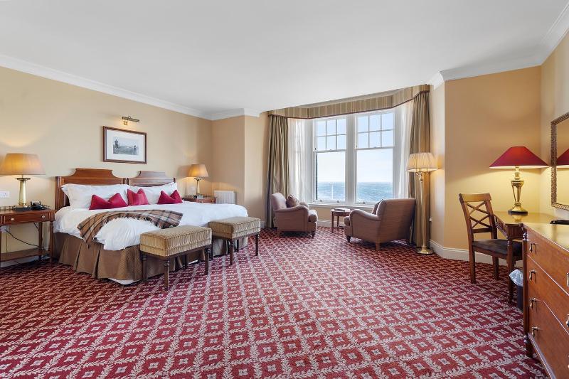 Small Suite image 1