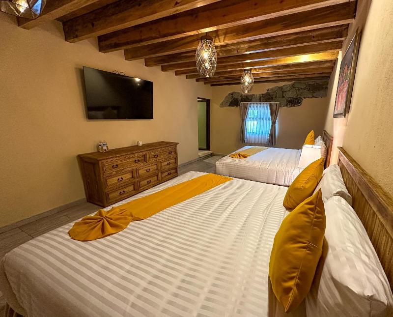 Tierra Adentro Hotel Fashion Grill & Spa - image 9