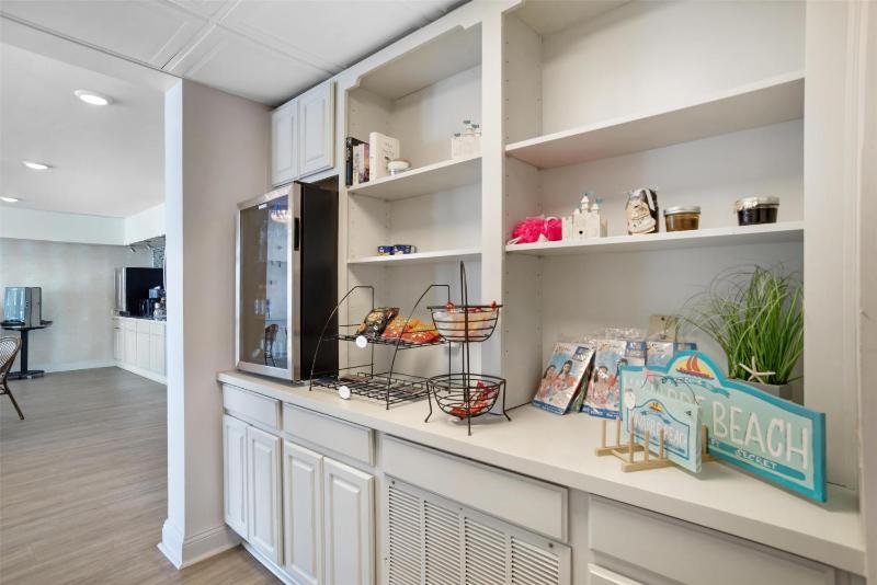 Best Western Navarre Waterfront - image 6