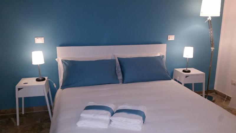 Double Room with Private Bathroom image 3