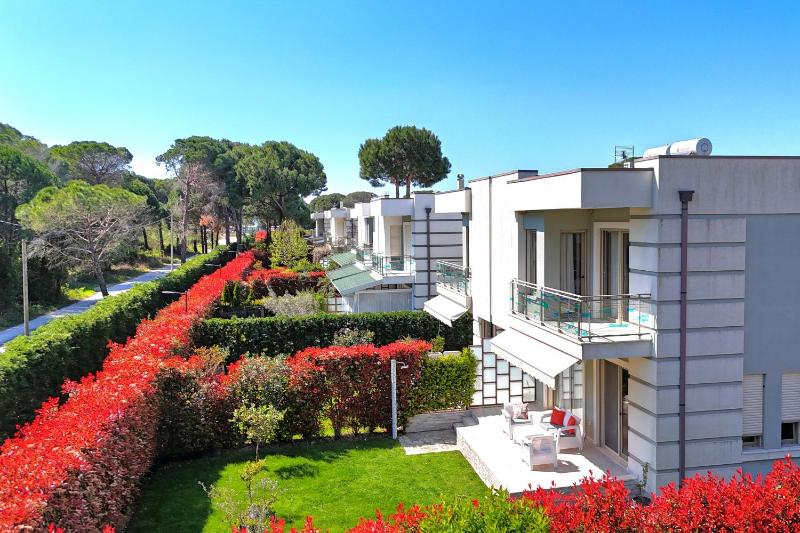 Modern Villas at Perla Resort - image 4