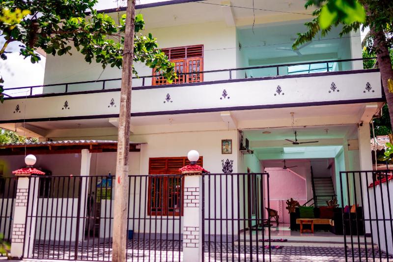 Hilton Cottage - image 15