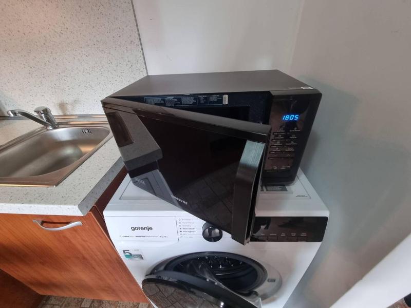 1BR Homey Duplex 300mbps WIFI 2 Floor with washer - image 15