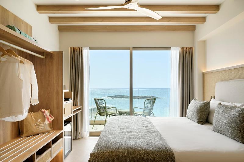 Double Sea View Single Use image 4