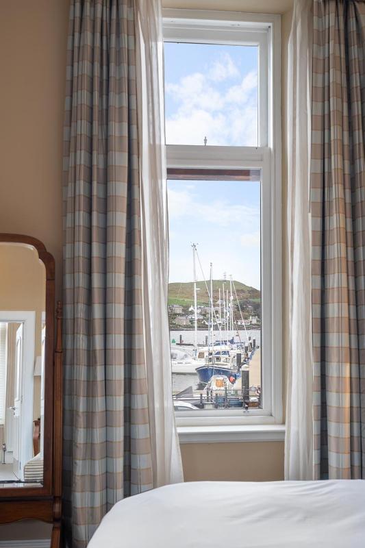 Double Room image 4