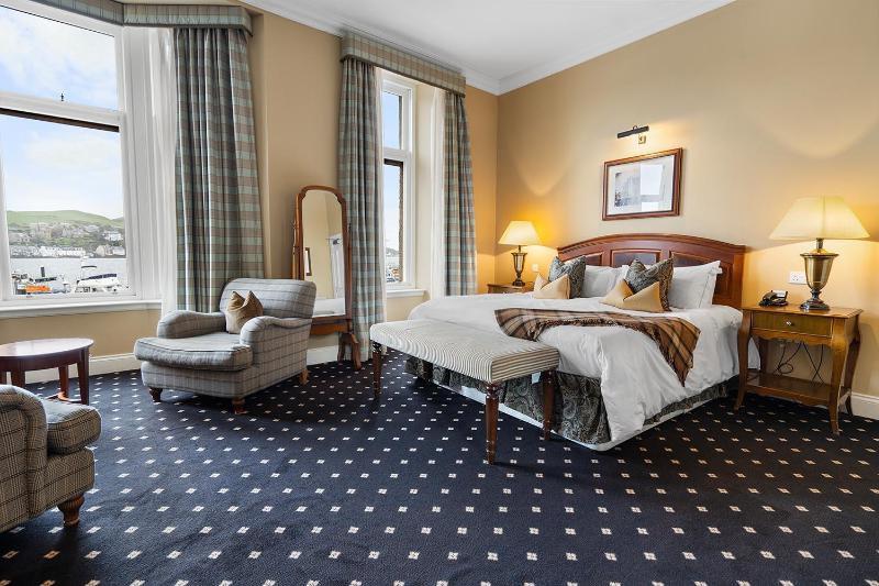 Superior Double or Twin Room image 1