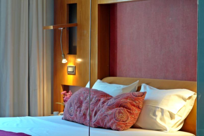 Semeli Hotel - image 4