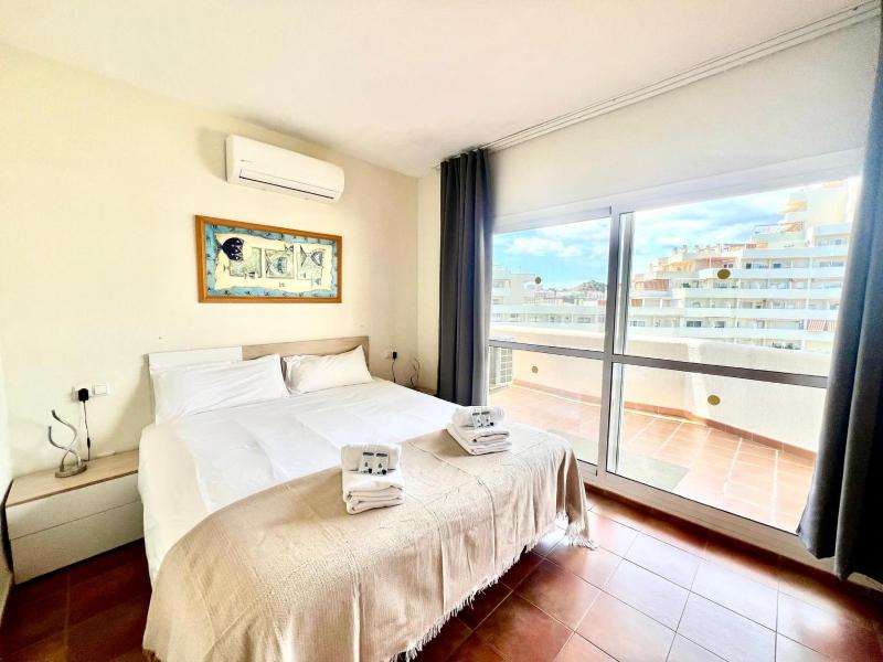 Large Apartment Side Sea View Benalbeach - image 33