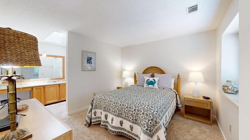7609 Huntington Villas - image 13