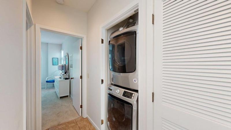 7609 Huntington Villas - image 28