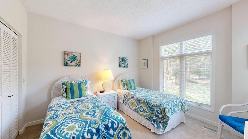 7609 Huntington Villas - image 19