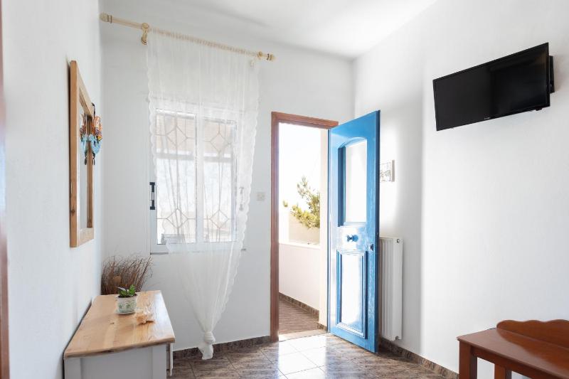 Family Apartment with Sea or Mountain View (5 Adults) image 1