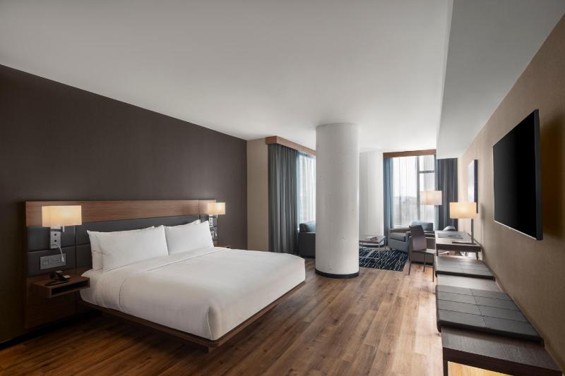 AC Hotel Ottawa Downtown - image 11