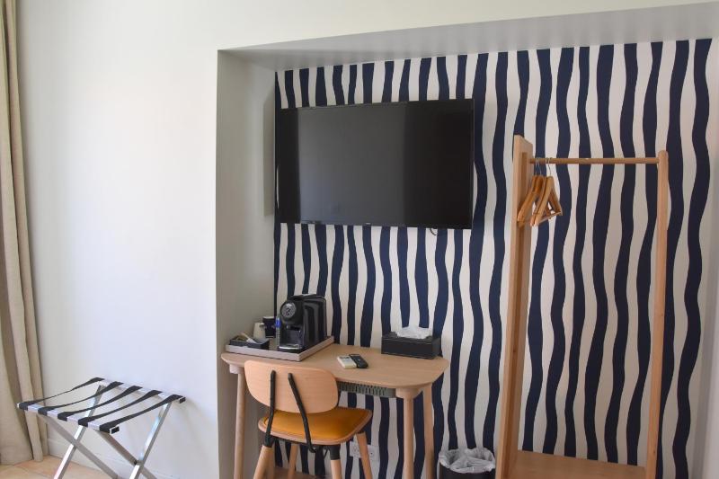 Double Room with Sea View and Terrace image 3