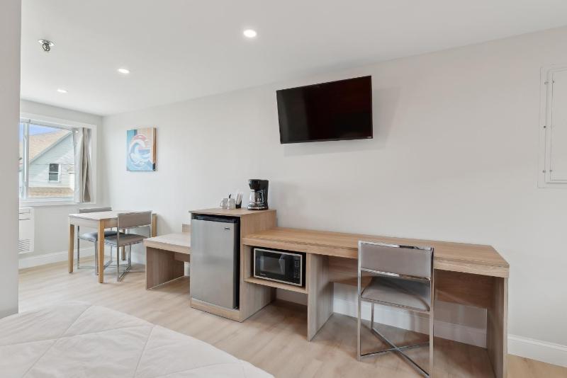 Standard Double Room image 1