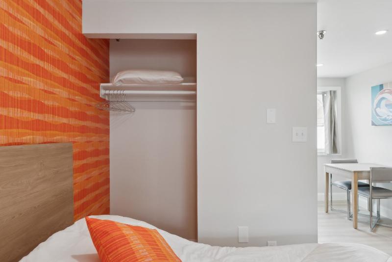 Standard Double Room image 4