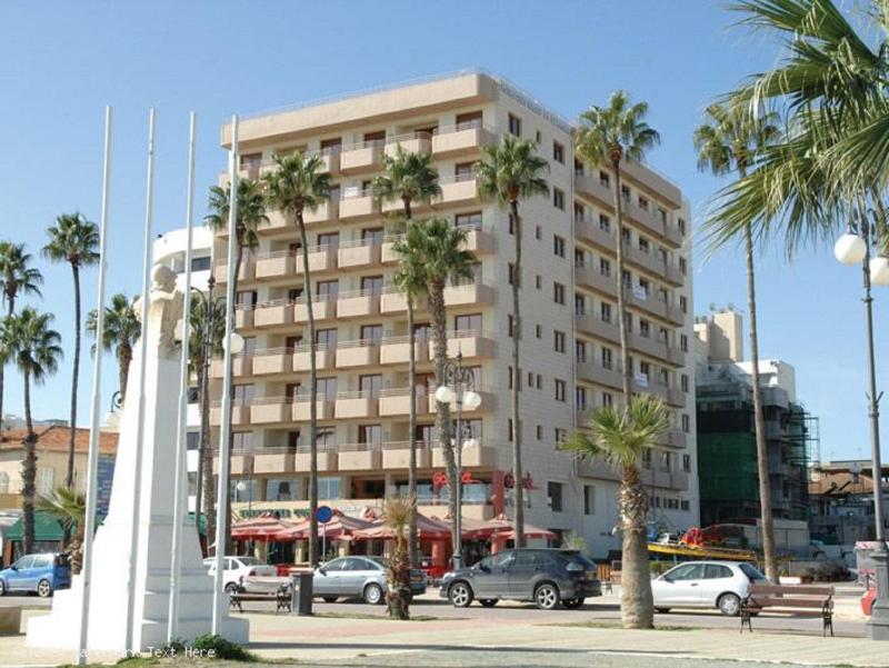 Ithaki Phinikoudes Apartment No. 205 - image 6
