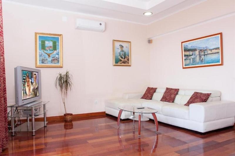 Apartment Arte - image 8