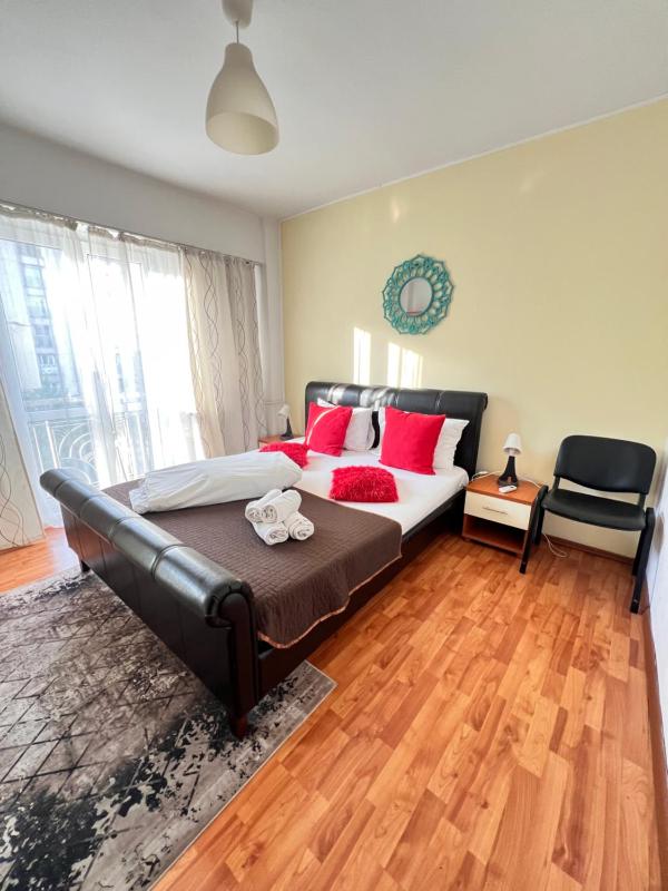 Coposu Residence Apartments - image 5