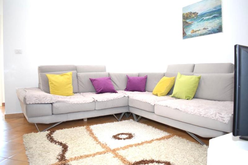 Summer Home - image 4