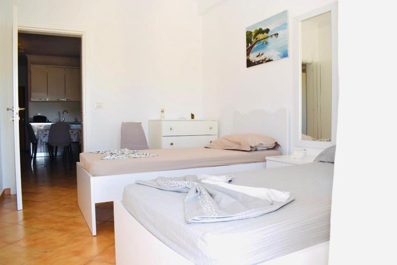 Summer Home - image 5