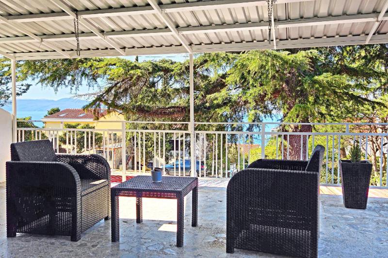 Sea View Apartment Terazza Grande - Happy Rentals - image 1
