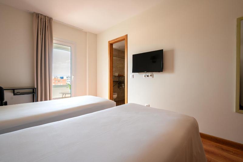 Superior Double Room - Unlimited Breakfast Brunch image 4