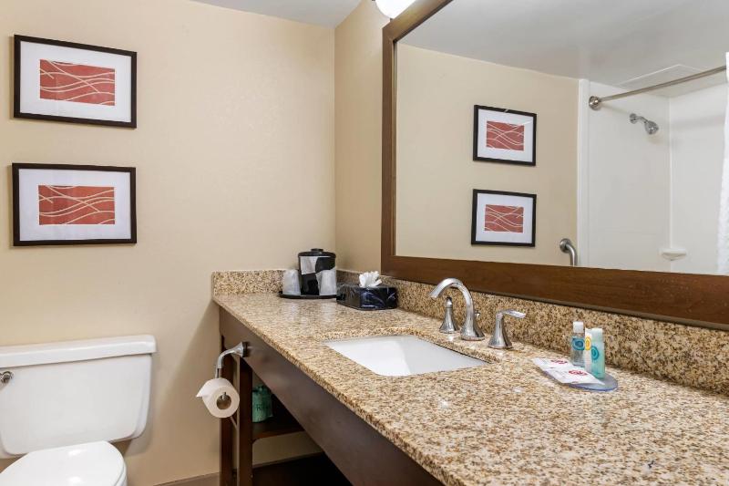 Double Room with Two Double Beds - Non-Smoking image 2