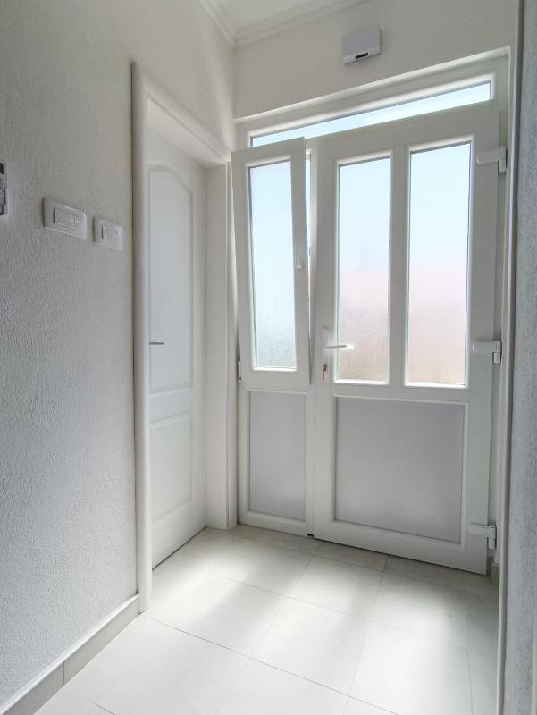 Sunset Apartment - image 7