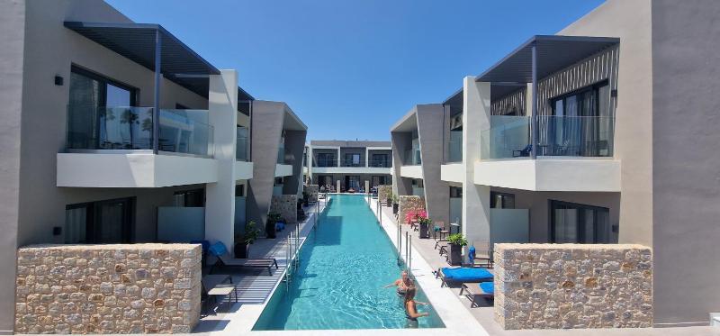 Cosmopolitan Hotel - image 35