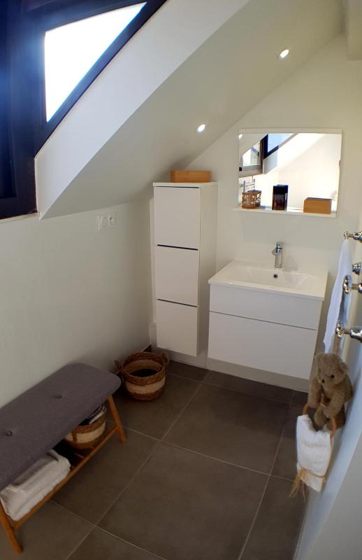 Three-Bedroom House image 2