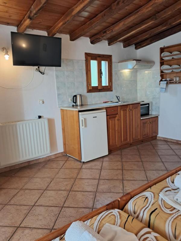 Camelia studios Skiathos Town - image 15